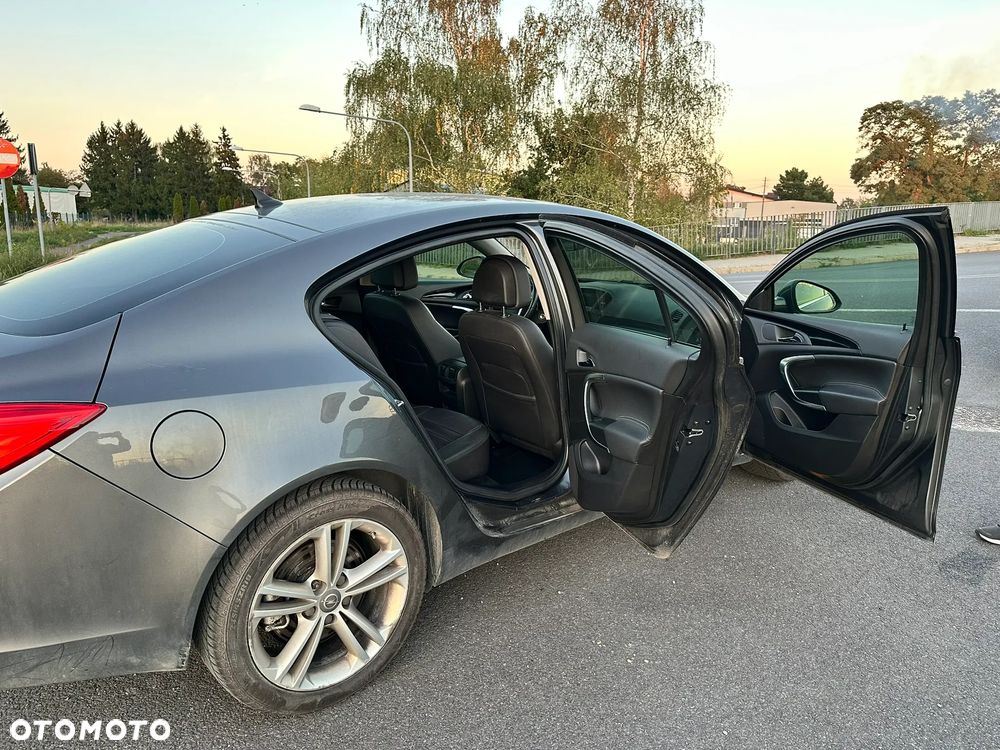 Opel Insignia 2.8 T V6 Cosmo 4x4 - 10