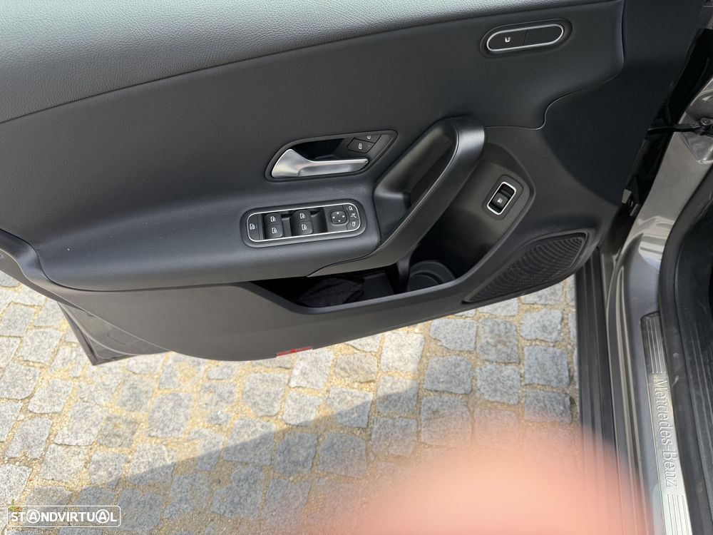 Mercedes-Benz A 250 e - 19