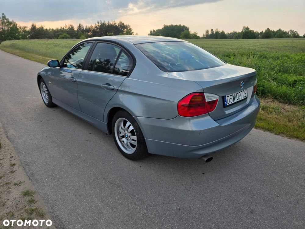 BMW Seria 3 - 2