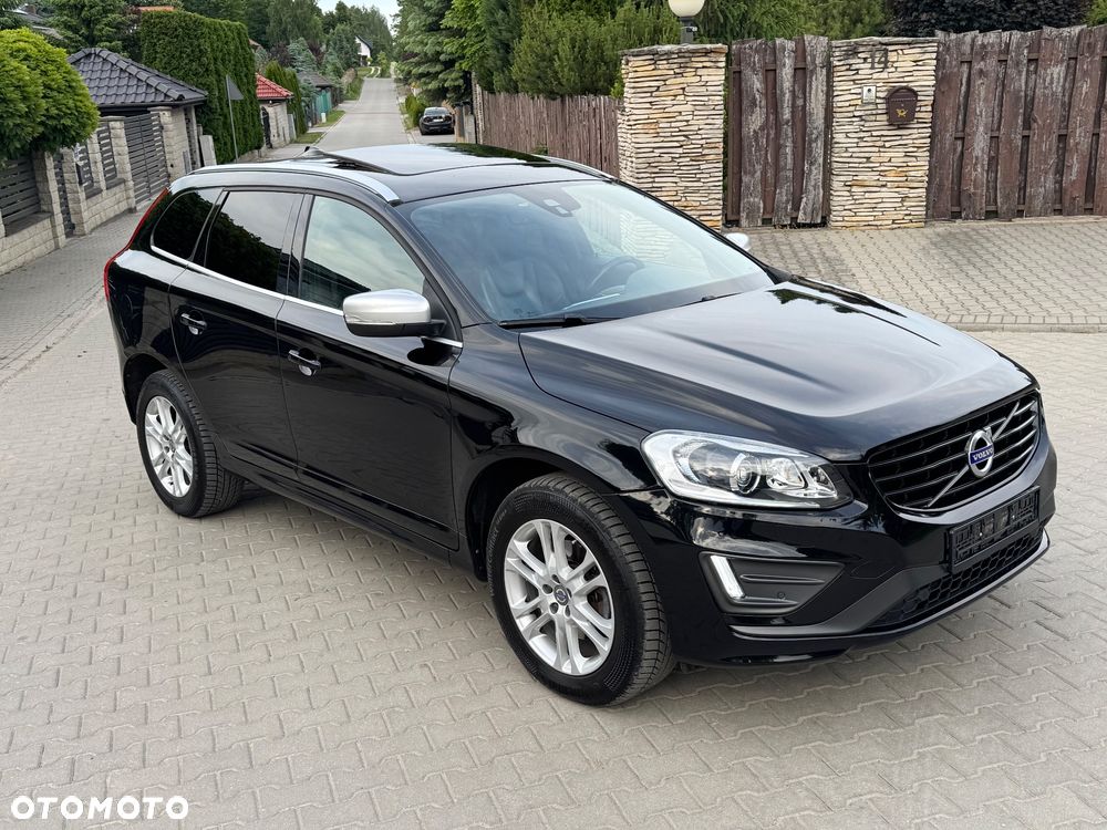 Volvo XC 60 D5 AWD R-Design Kinetic - 6