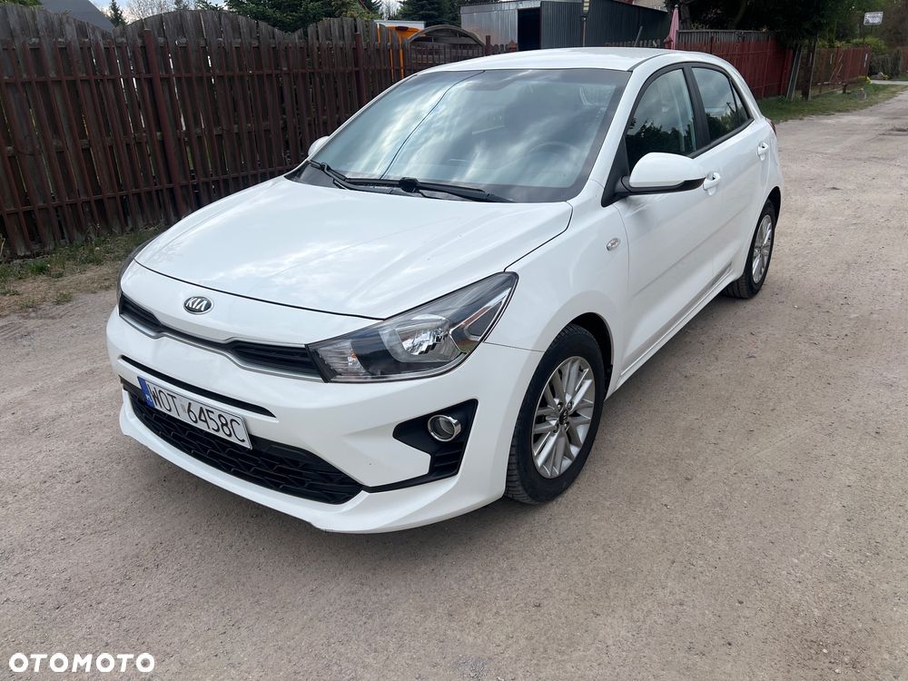 Kia Rio - 2