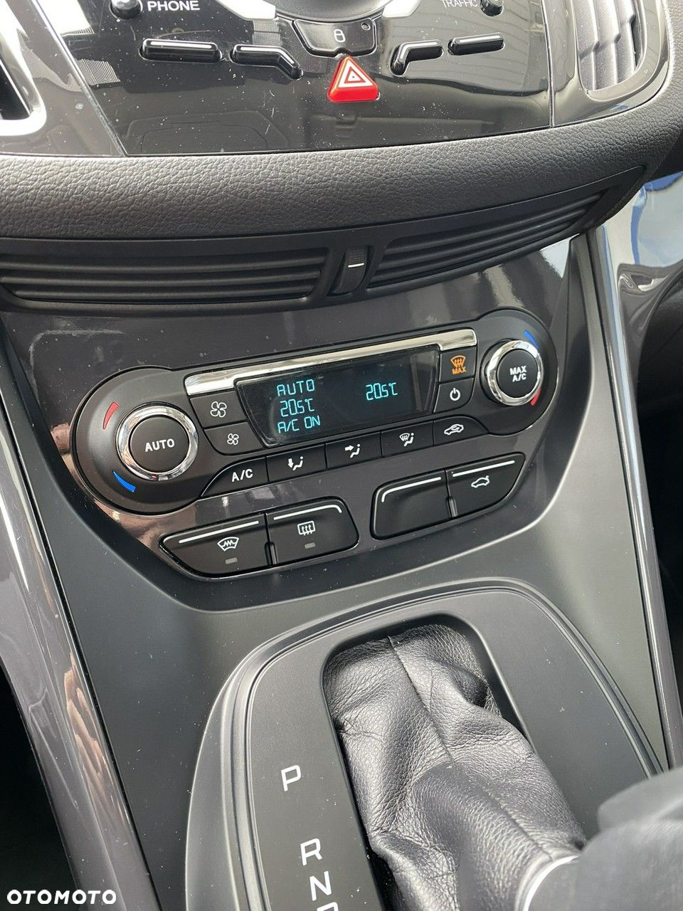 Ford Kuga - 22