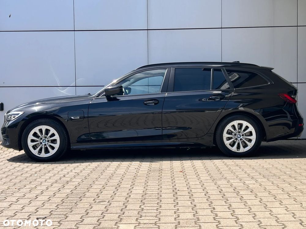 BMW Seria 3 320e xDrive Advantage sport - 9