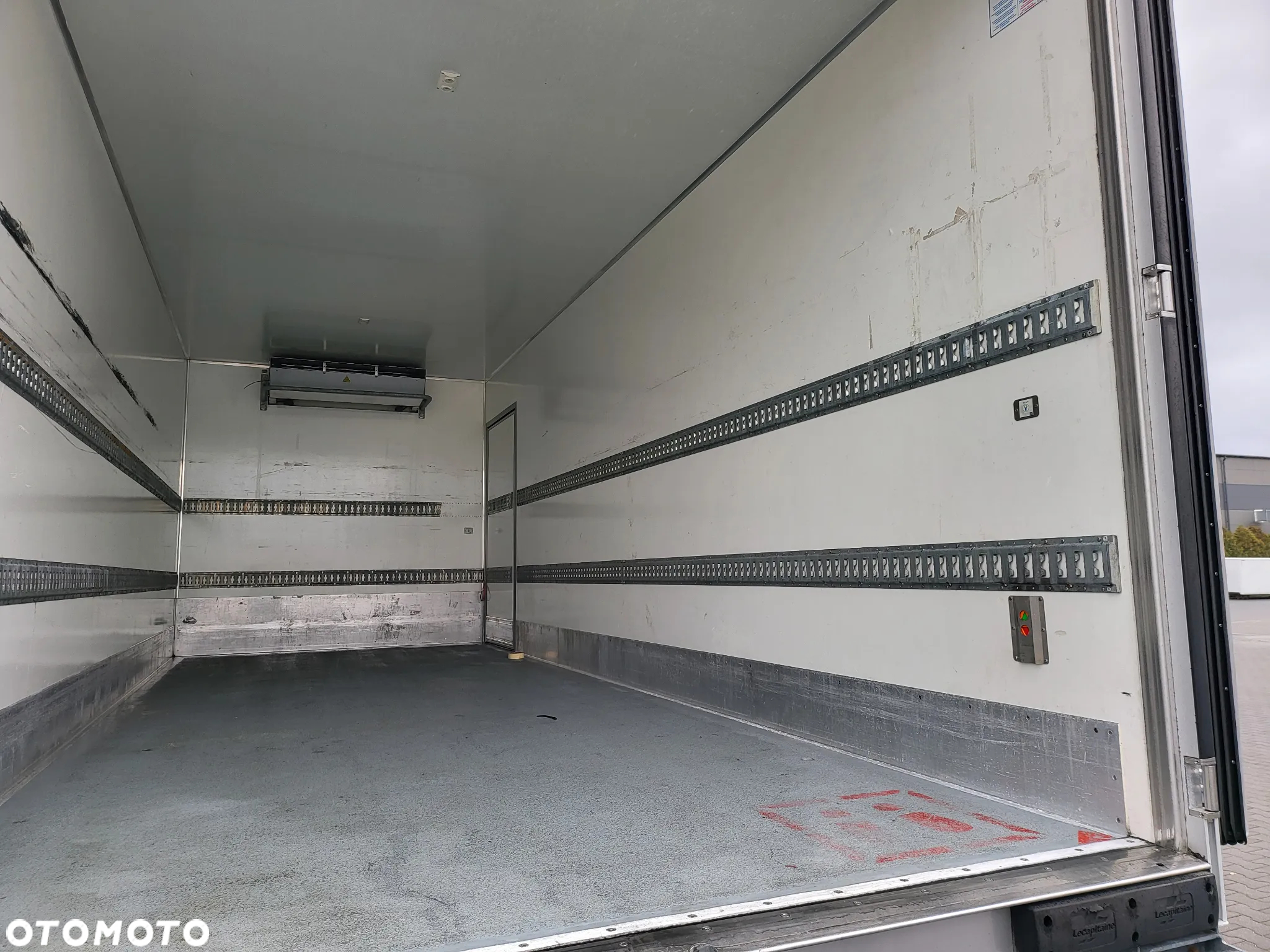 DAF FL 250 - 19