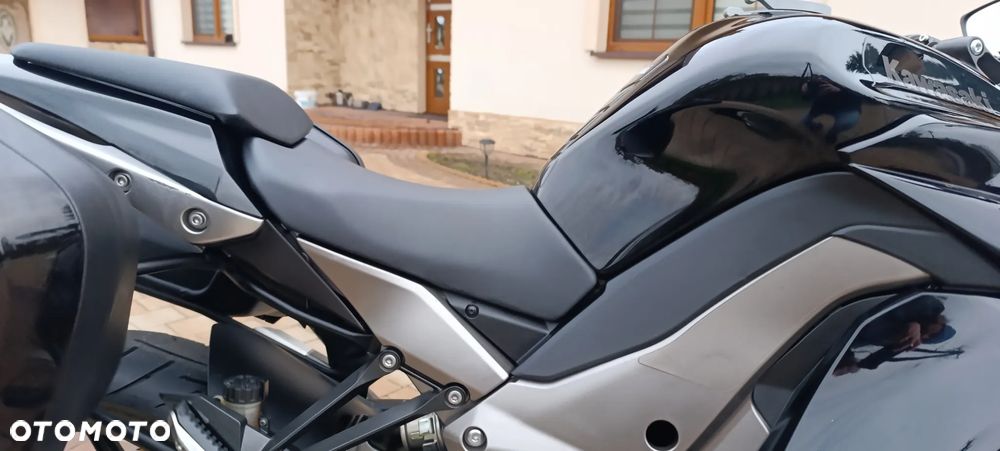 Kawasaki Ninja 1000 SX - 25