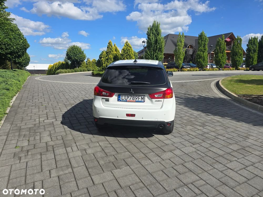 Mitsubishi ASX 1.6 Invite Navi - 9