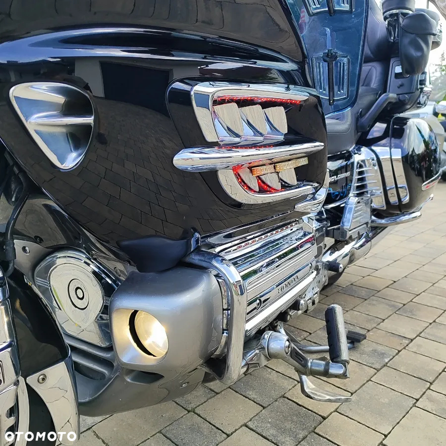 Honda GL - 15