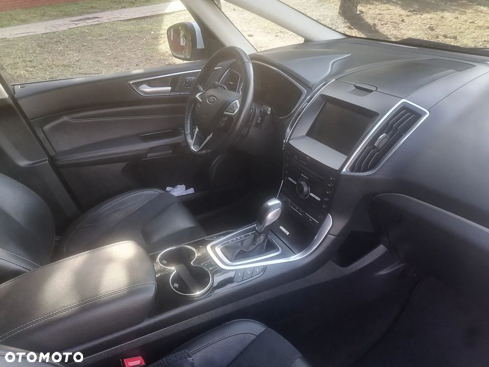 Ford S-Max - 26