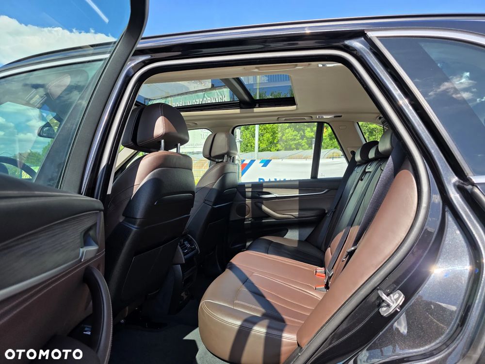 BMW X5 xDrive30d - 7