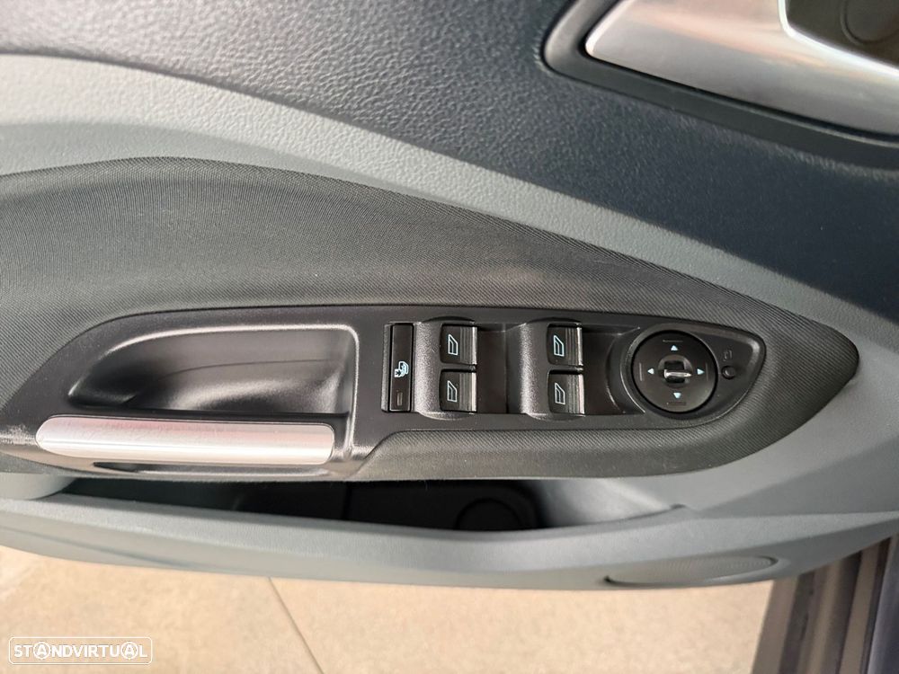 Ford C-Max 1.6 TDCi Titanium S/S - 11