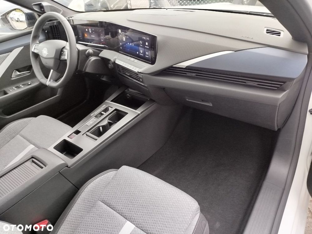 Opel Astra - 17