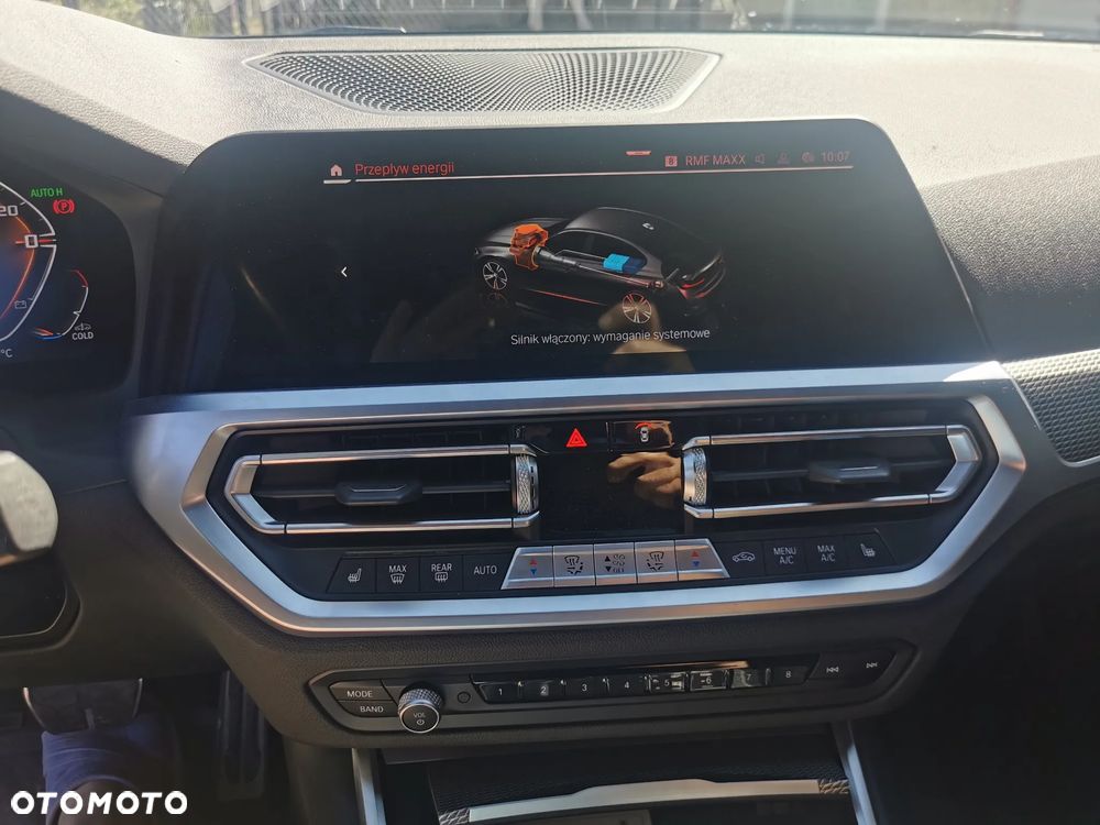 BMW Seria 3 M340i xDrive mHEV sport - 15