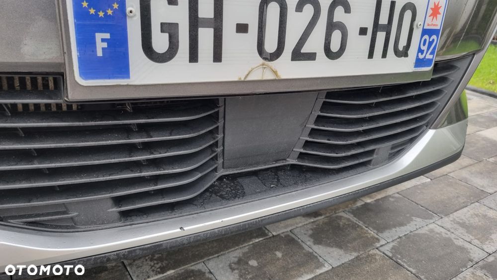 Peugeot 2008 BlueHDi 130 EAT8 Allure Pack - 23