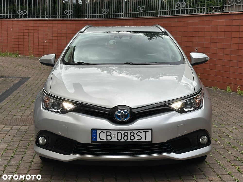 Toyota Auris - 2