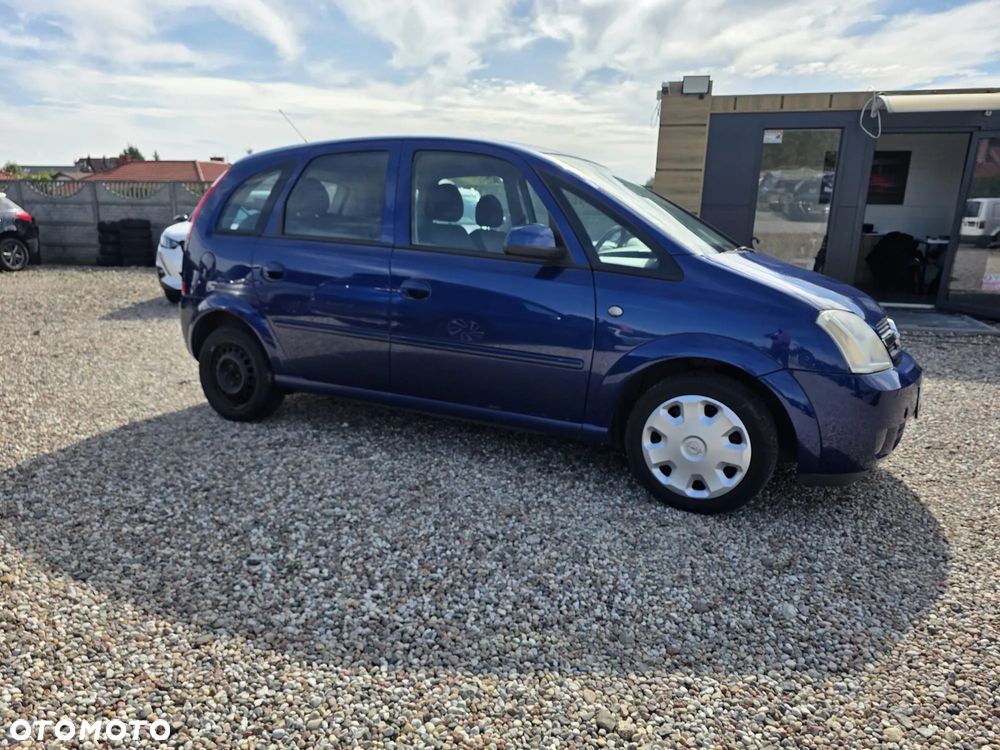 Opel Meriva 1.6 16V Essentia - 27