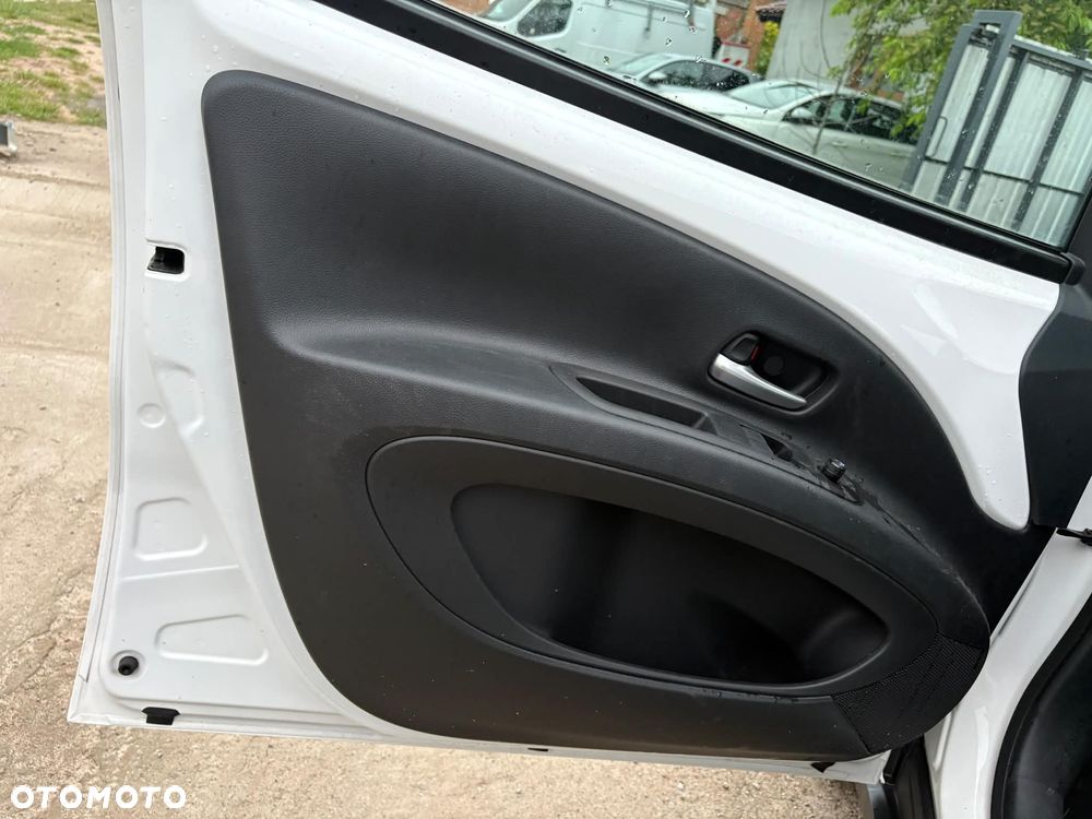 Toyota Aygo X Limited - 17