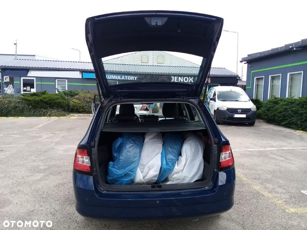 Skoda Fabia 1.0 TSI Ambition - 6
