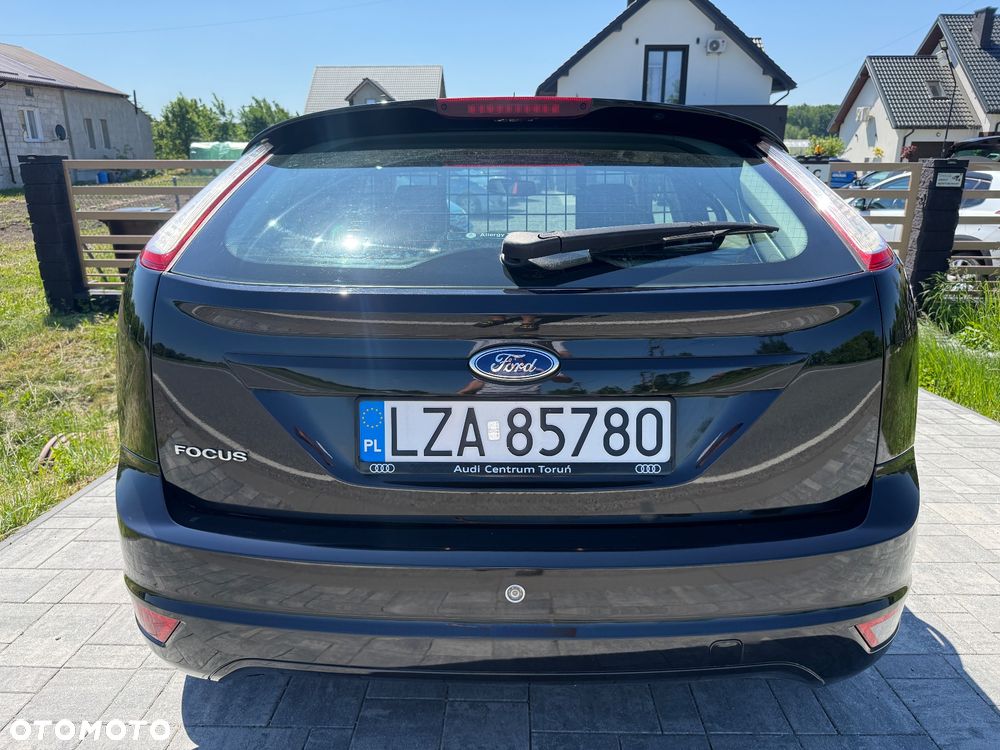 Ford Focus 1.6 16V Ghia - 7