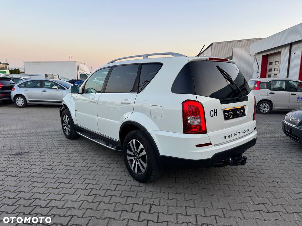 SsangYong/KGM Rexton - 3