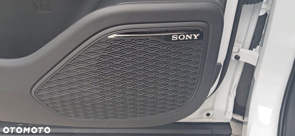 Omoda E5 - 17