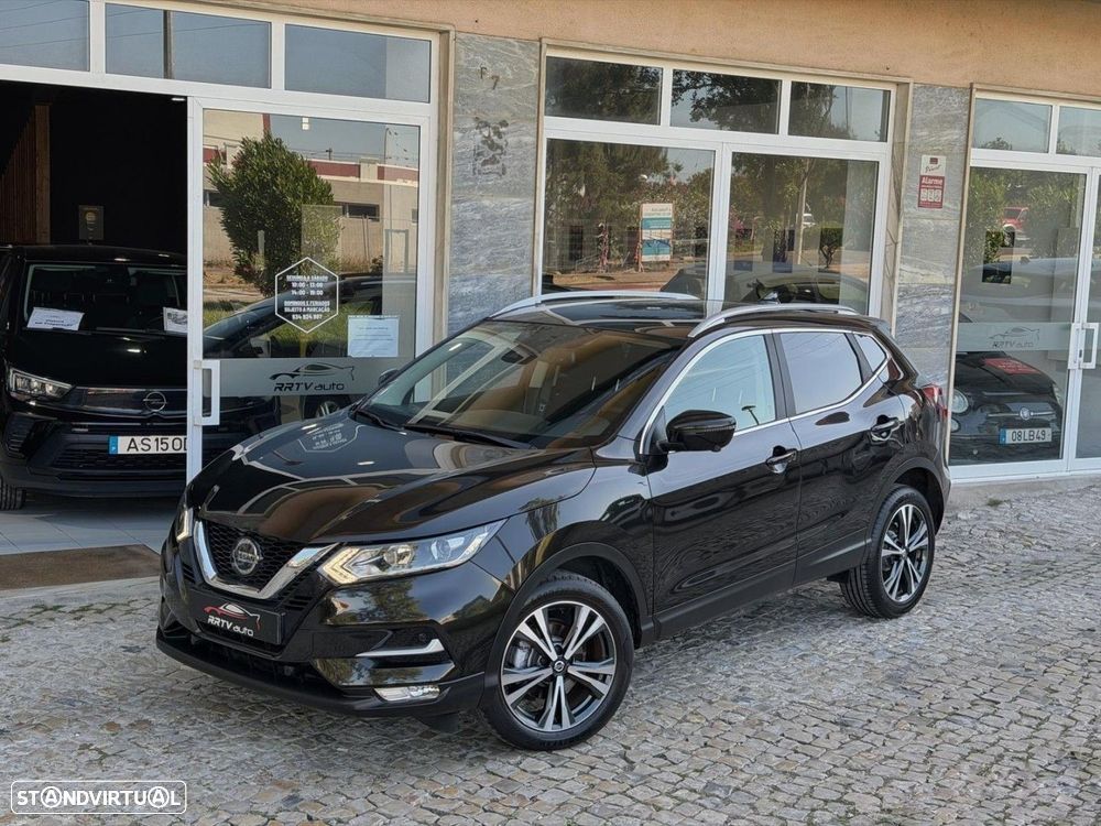 Nissan Qashqai 1.3 DIG-T Tekna Premium DCT - 2