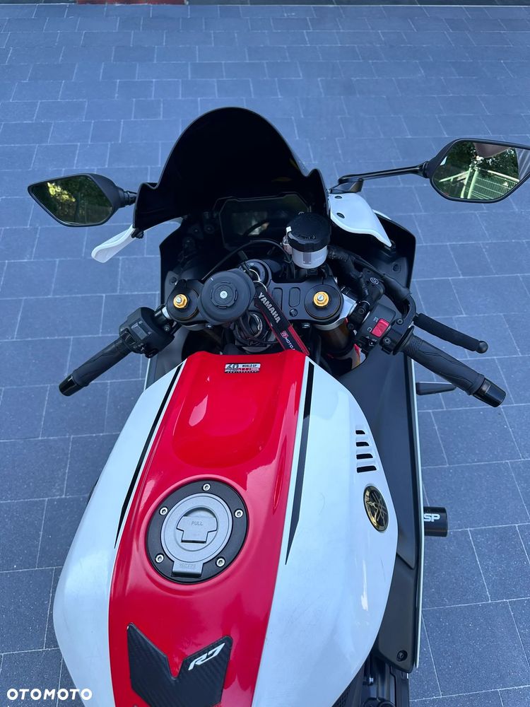 Yamaha R7 - 10