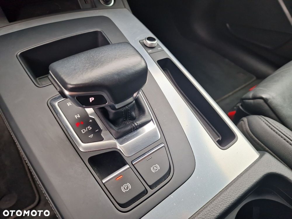 Audi Q5 35 TDI mHEV S Line S tronic - 18