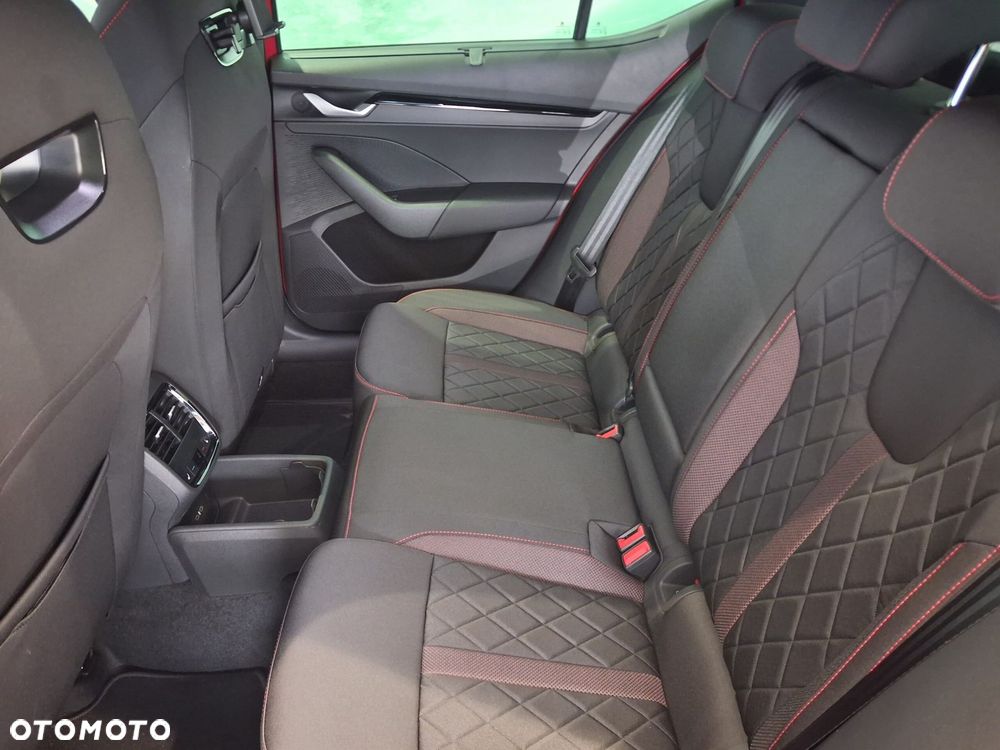 Skoda Octavia 2.0 TSI RS DSG - 25