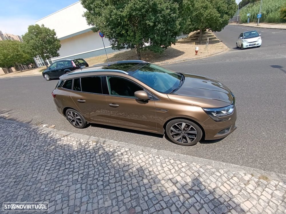Renault Mégane Sport Tourer ENERGY dCi 110 Start & Stopp Bose Edition - 16
