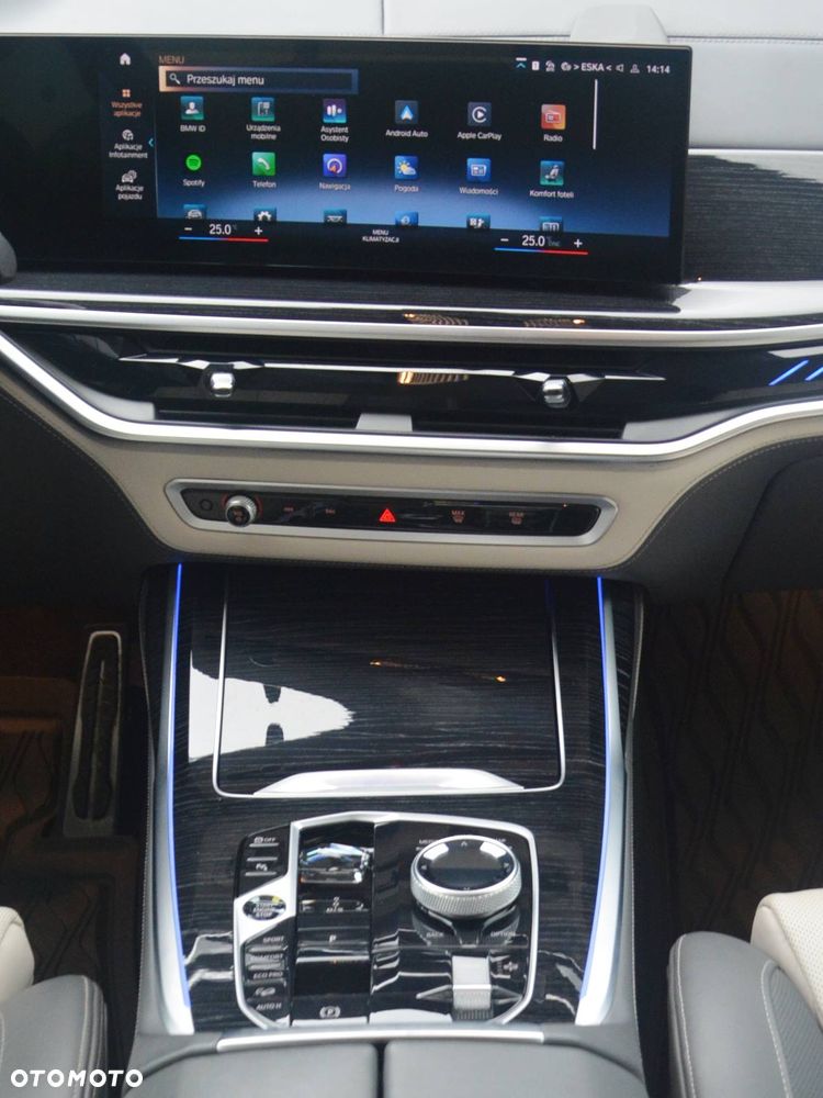 BMW X7 M50i sport - 8