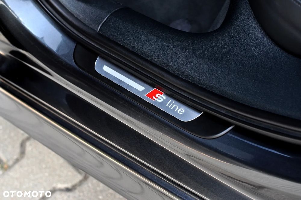 Audi A6 Avant 2.0 TDI Ultra S tronic - 20