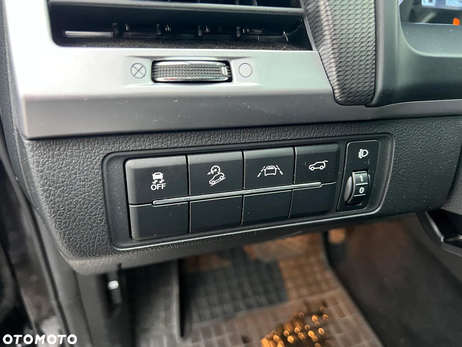SsangYong/KGM Rexton 2.2 D Quartz 2WD 7os - 11