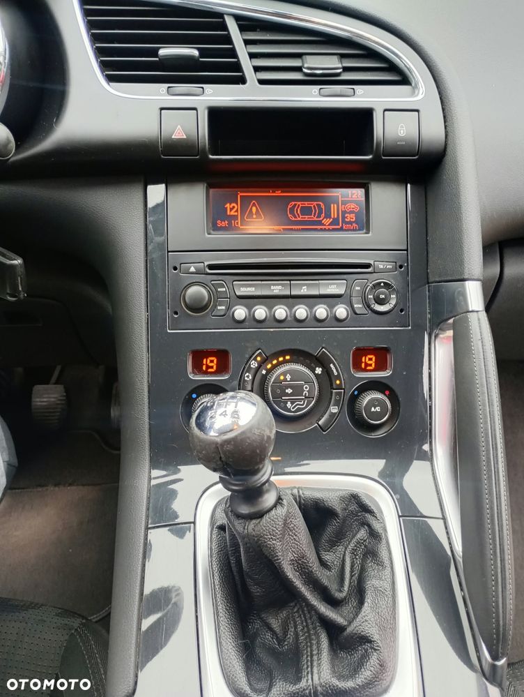 Peugeot 3008 - 11