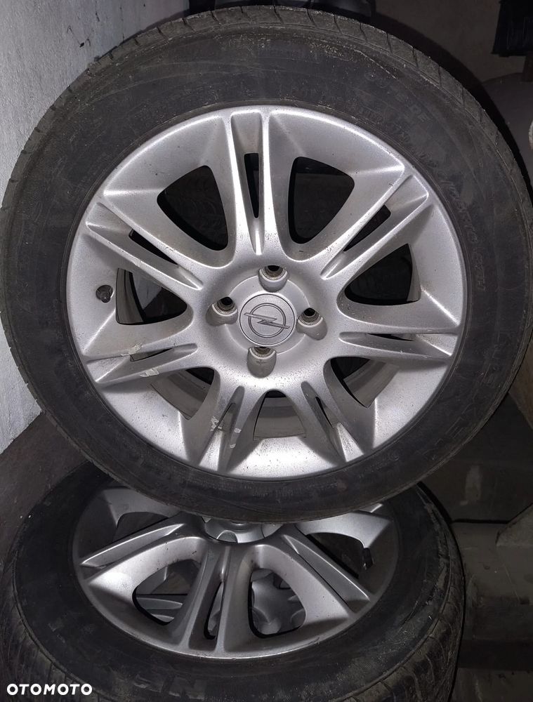 Opel Corsa 1.2 16V Sport - 9