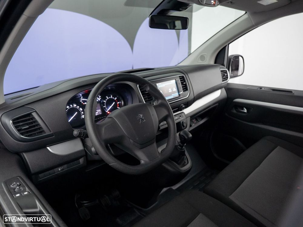 Peugeot Traveller - 10