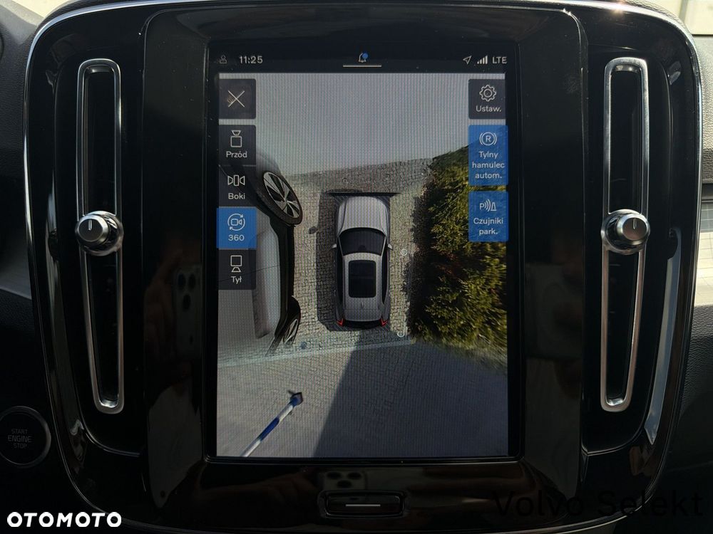 Volvo XC 40 - 31