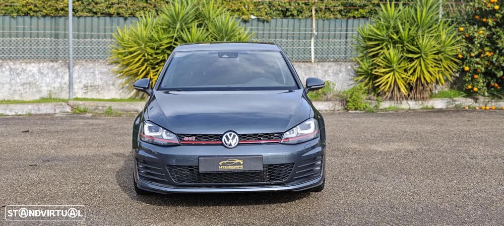 VW Golf 2.0 TSi GTi Performance - 22