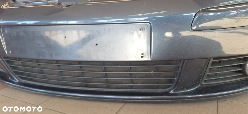 Volkswagen Golf V Zderzak Przód Przedni Kod Lakieru LC5F - 14