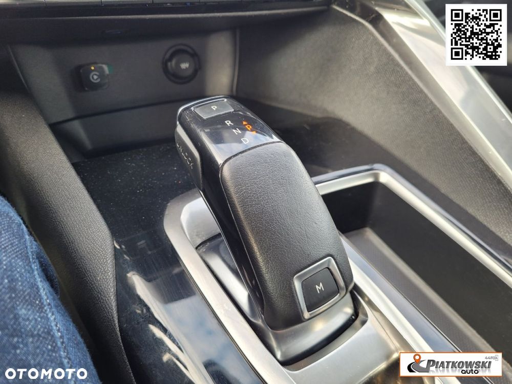 Peugeot 3008 1.2 PureTech Active S&S EAT6 - 29