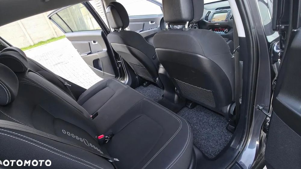 Kia Sportage 1.7 CRDI 2WD Spirit - 27