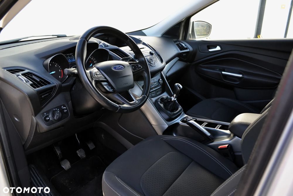 Ford Kuga 2.0 TDCi 4WD Trend - 5