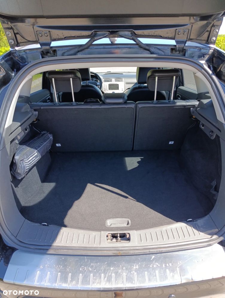 Ford Kuga 2.0 TDCi 4WD Titanium - 12