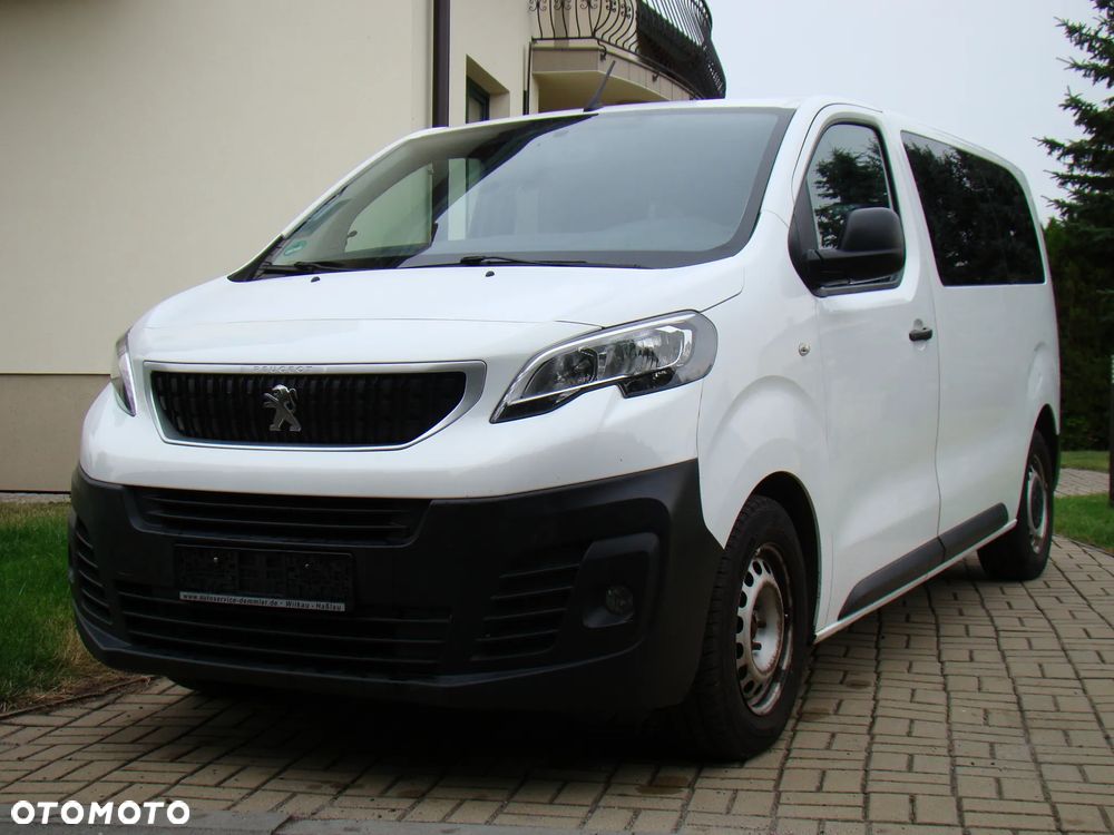Peugeot Traveller - 1