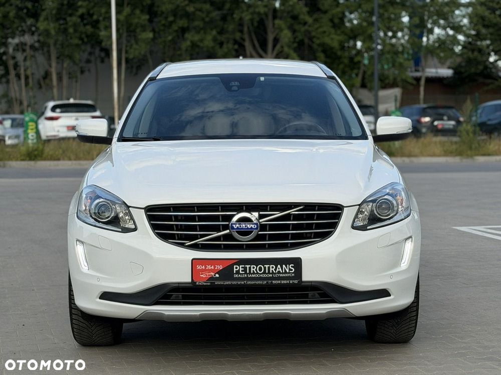 Volvo XC 60 D4 SCR Momentum - 3