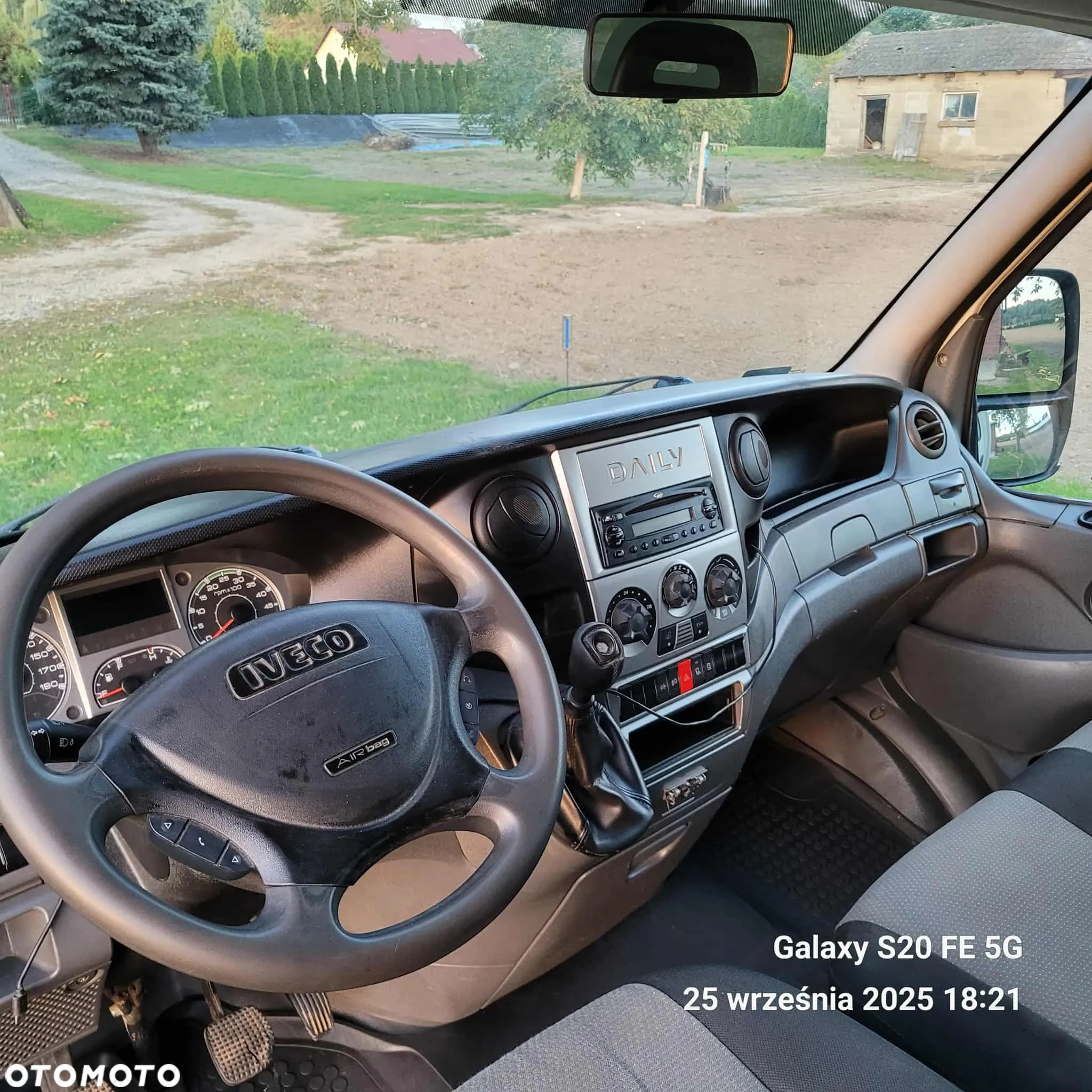 Iveco DAILY 3.0 150KM 35C15 Chłodnia IZOTERMA IGLOOKAR/THERMO KING+230V VAT 23% od 7 lat w moich rękach/SALON POLSKA - 11