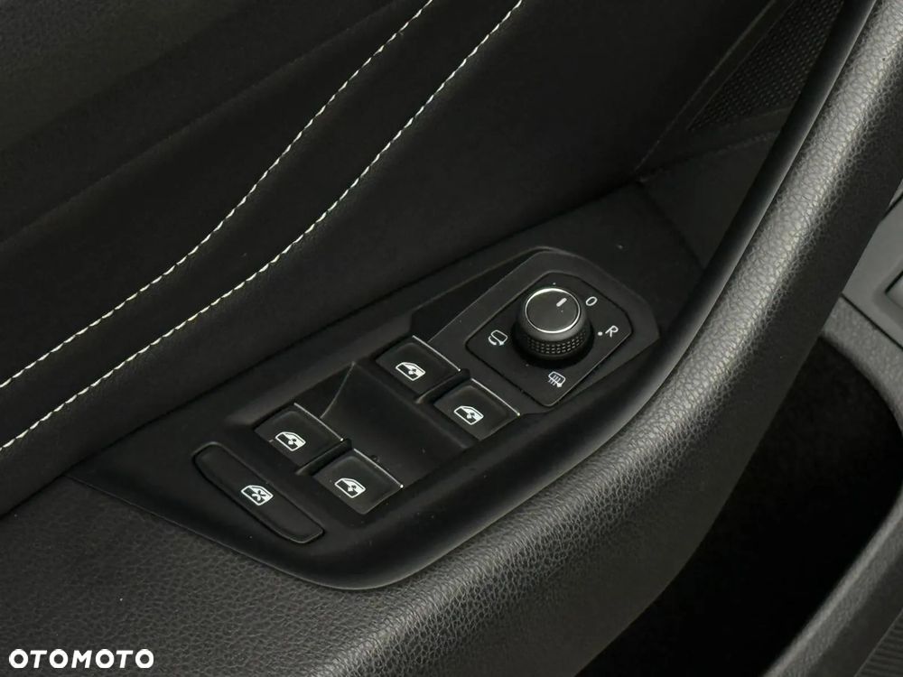 Volkswagen Arteon 2.0 TDI 4Motion Elegance DSG - 4