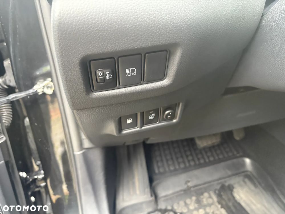 Toyota C-HR 2.0 Hybrid Black Edition - 11