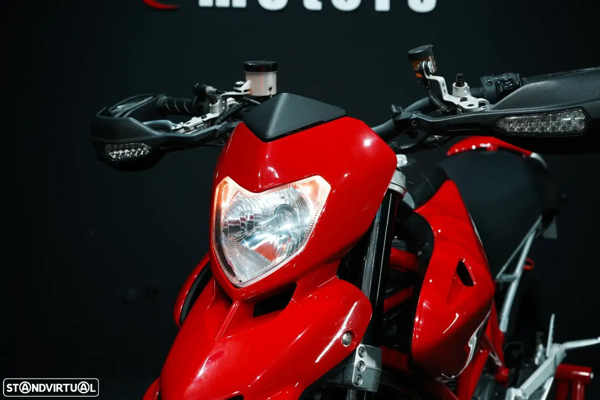 Ducati Hypermotard - 9