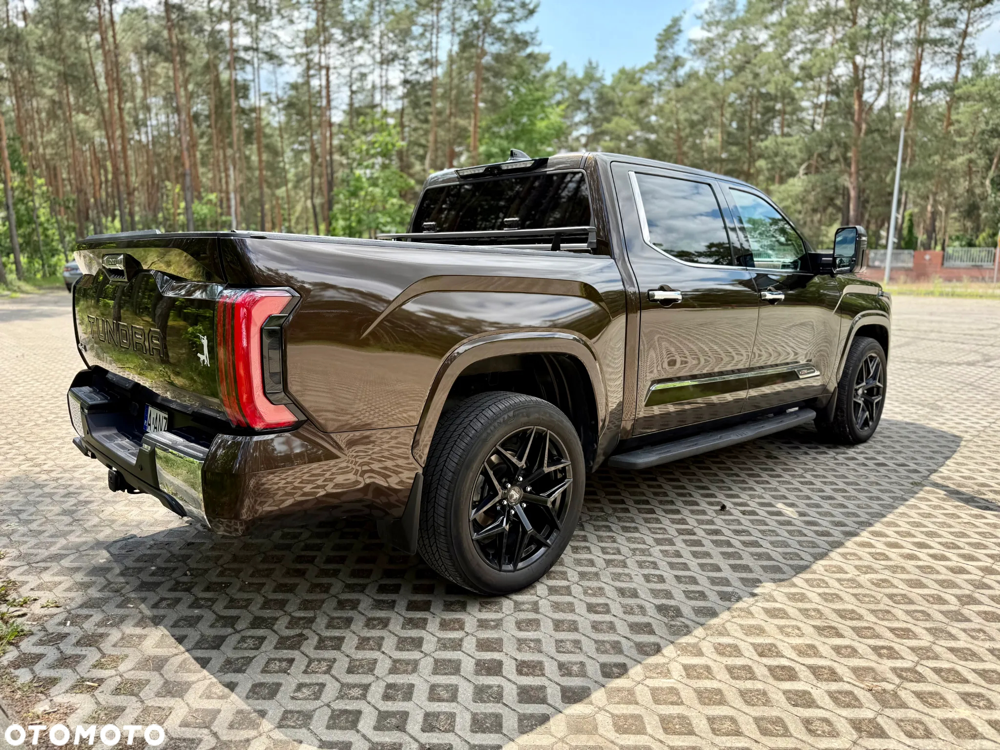 Toyota Tundra - 8