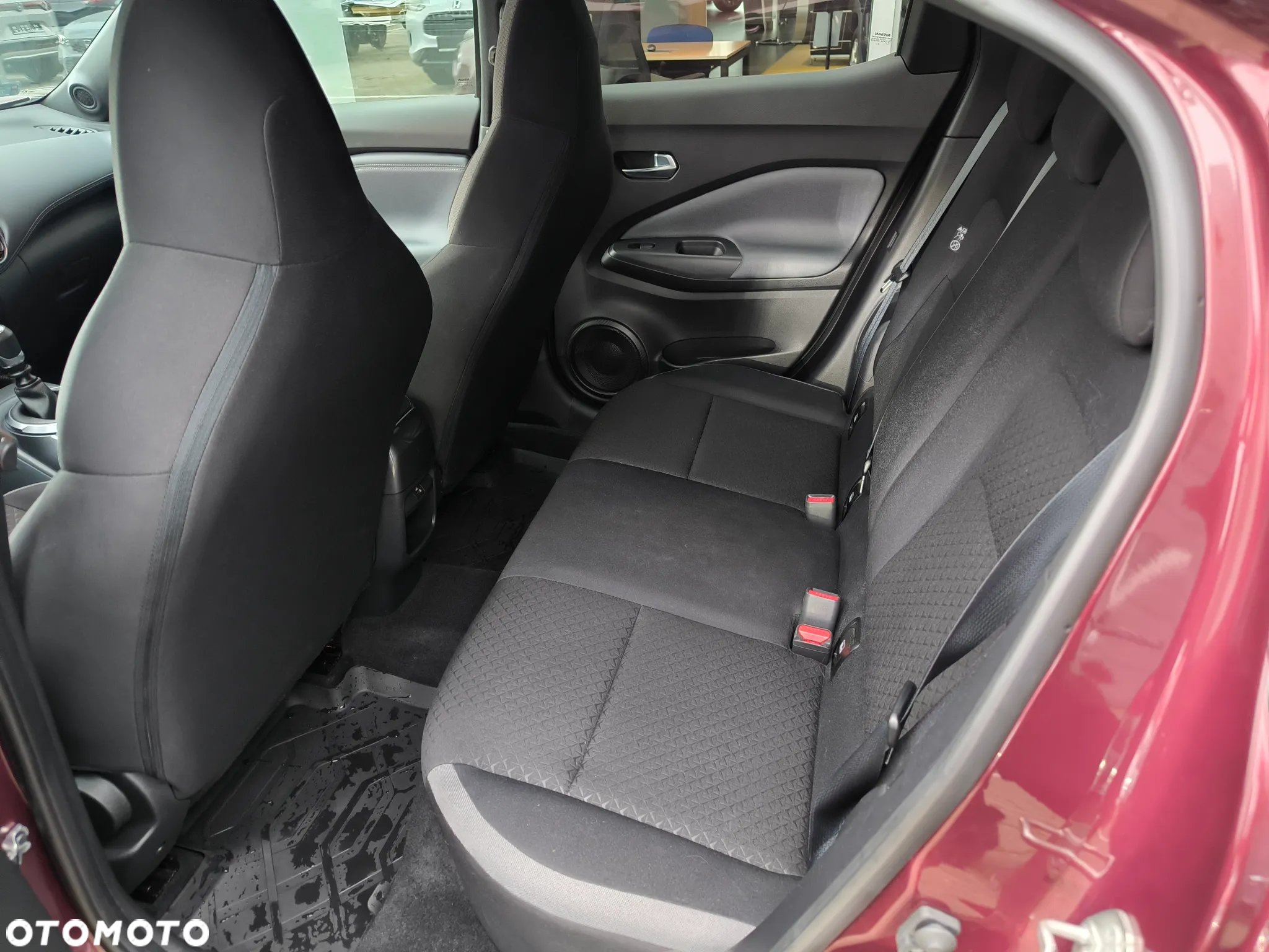 Nissan Juke 1.0 DIG-T N-Connecta - 8